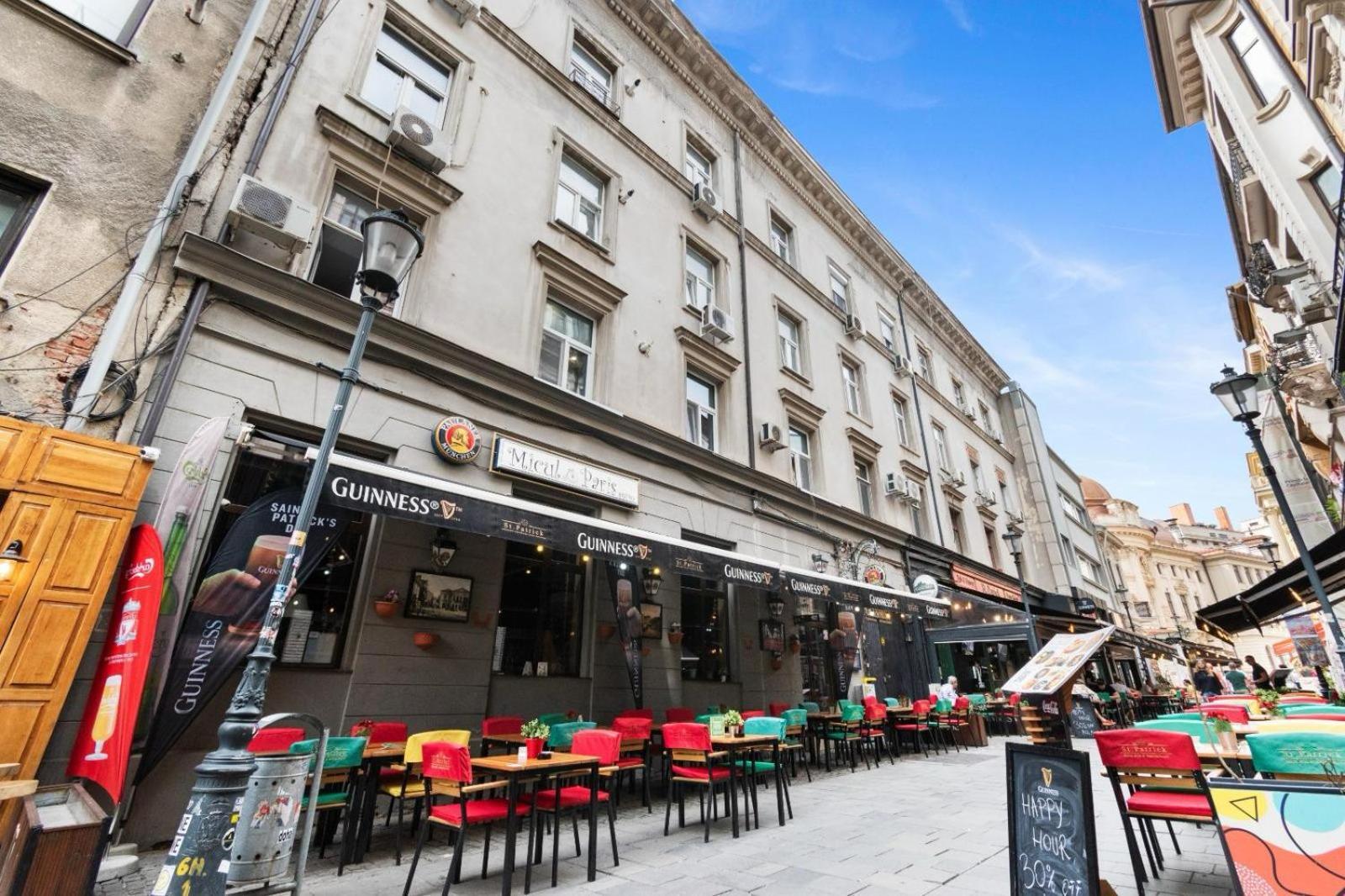 Old Town Fun & Spa Bucharest Exterior photo
